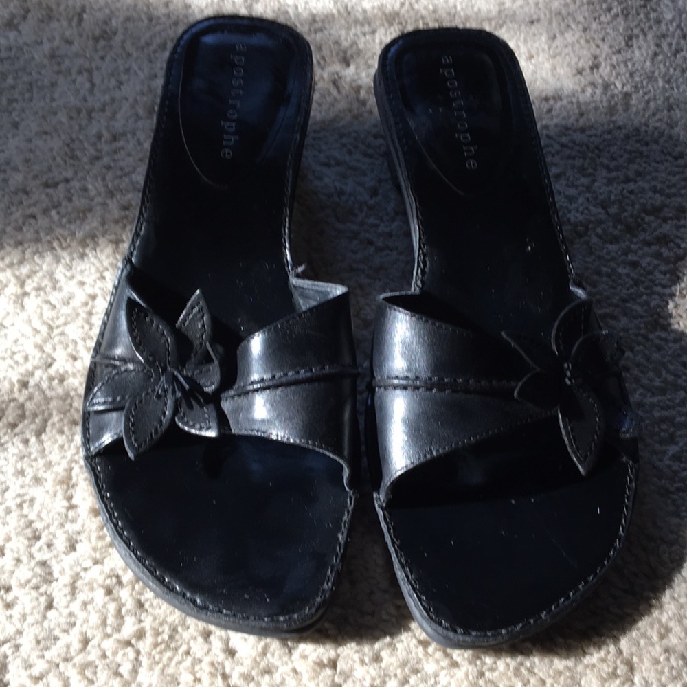 Black sandals